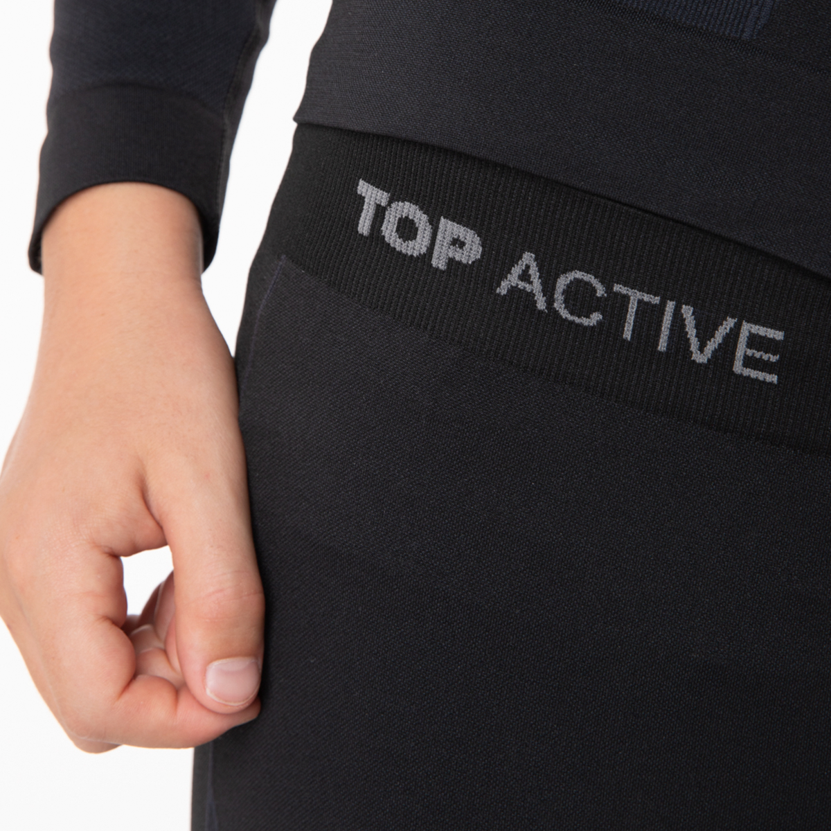 Calza Deportiva Primera Capa Microfibra Niño